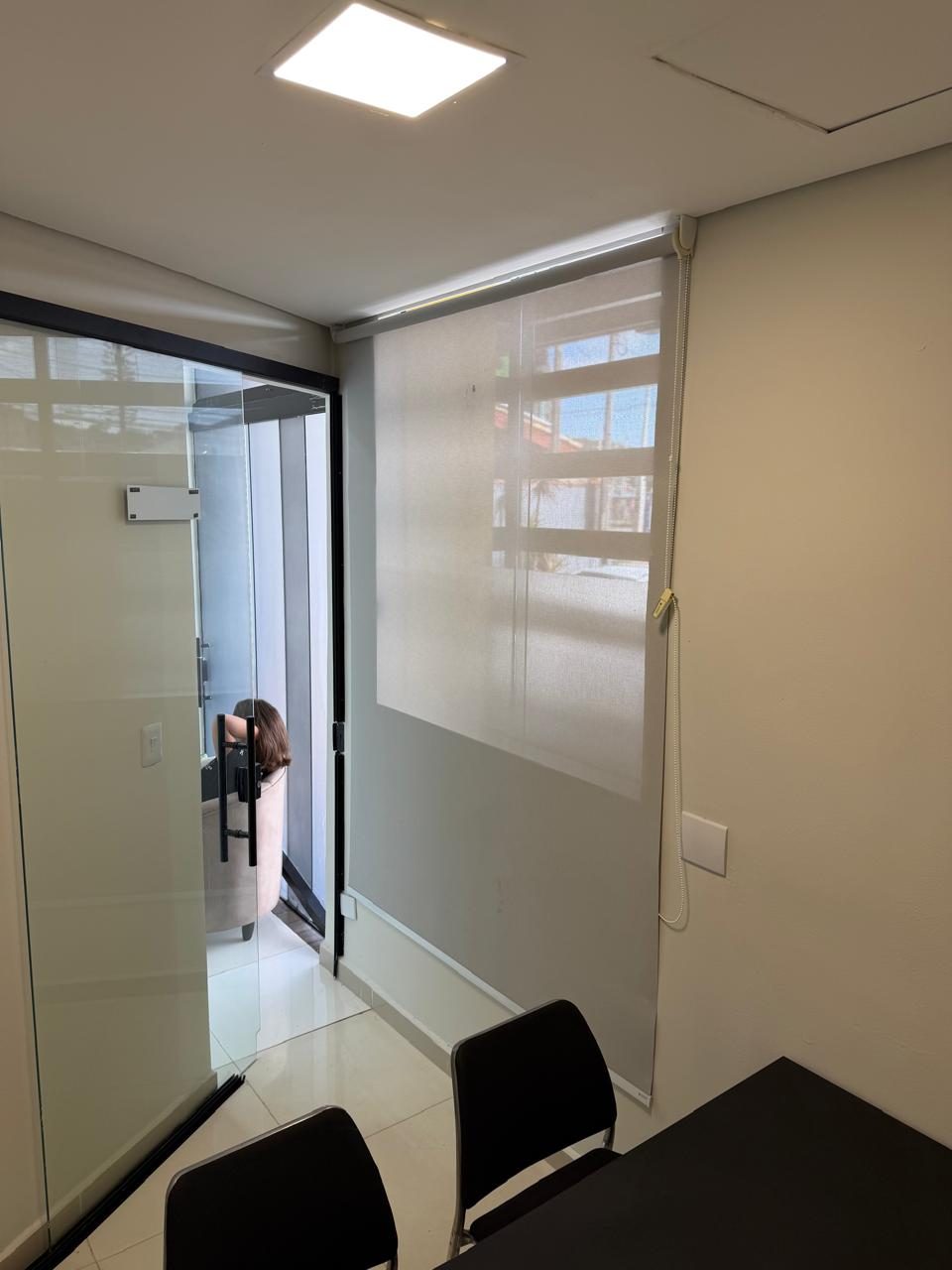 Sala 01C - Lucas disponível para locação em Atibaia
